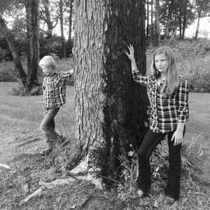 Meet your Posher, Bobbi-lynn